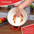 thumbnail image 5 of Olla holandesa de hierro fundido esmaltado Nuovva con tapa - Cacerola antiadherente de 6.4 cuartos - Resistente y apta para horno hasta 260 °C para hornear pan, estofar, guisar y asar - 28 cm, color r, 5 of 5