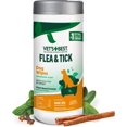thumbnail image 1 of Toallitas Antipulgas y Garrapatas Vet's Best para Perros, Paquete de 50, 1 of 9
