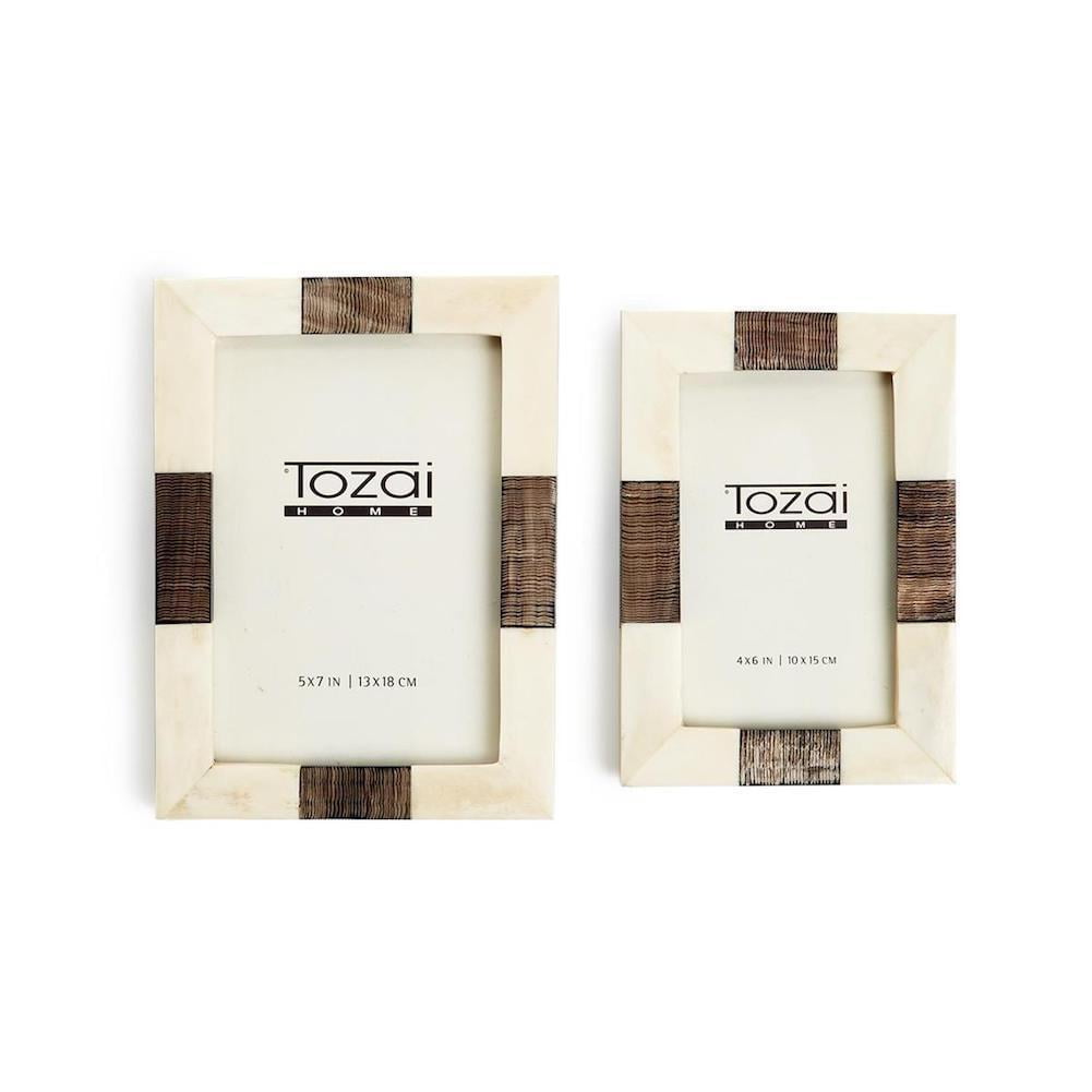 Tozai Home 4x6 & 5x7 Cowhide Frame Set Grey Diagonal Tozai Home 4x6 & 5x7 Cowhide Frame Set Grey Diagonal