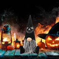 thumbnail image 2 of Gnomo de Halloween Hecho a mano YONGSHENG Tomte gnomos suecos sentados Nisse gnomos escandinavos decoraciones de mesa, 2 of 5