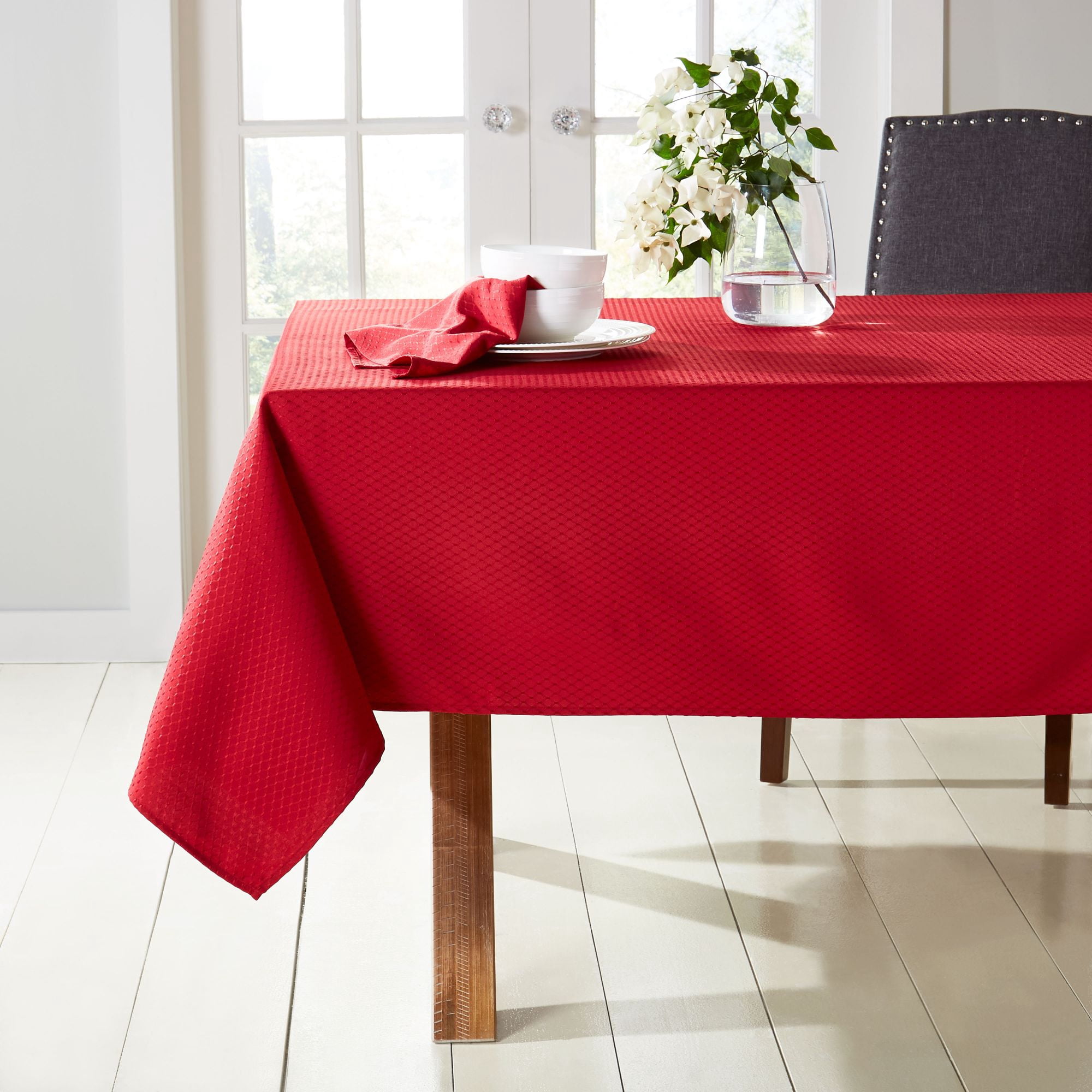 Town & Country Living McKenna Tablecloth