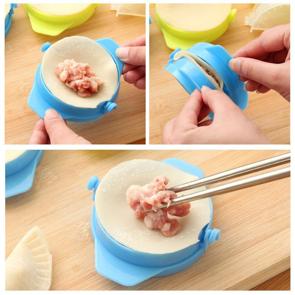 Plastic Dumpling Molds Chinese Food Jiaozi Maker Dough Ravioli Mold Press T8M7 