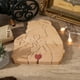 thumbnail image 5 of Adorno de oso de madera personalizado XINYU escultura de oso con 2 a 8 nombres de familia, 5 of 7