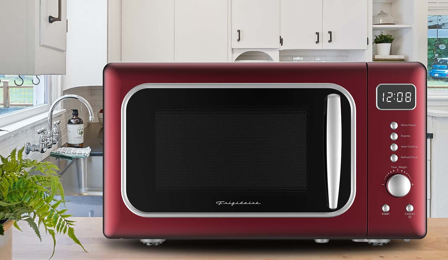 Frigidaire 0.7 Cu. ft. 700 Watt Retro Countertop Microwave Oven, Merlot