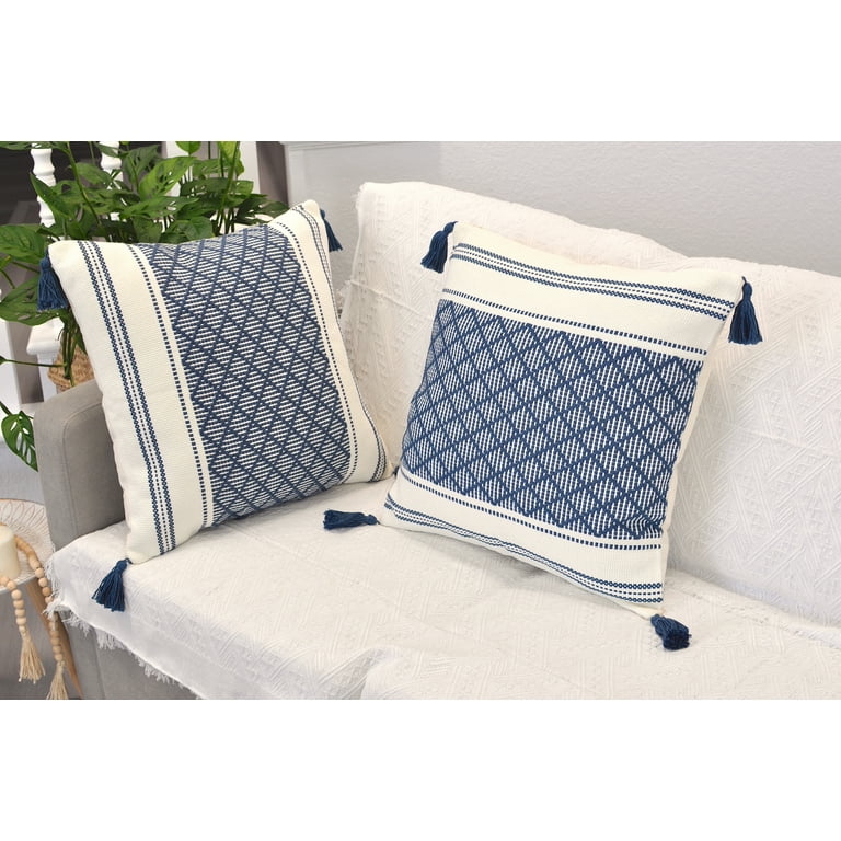 ERYOGS Blue Pillow Covers 18x18 Set of 2 Floral Decorative Pillows for  Couch Navy Blue Outdoor Pillows Case, Throw Pillow Cover for Living Room