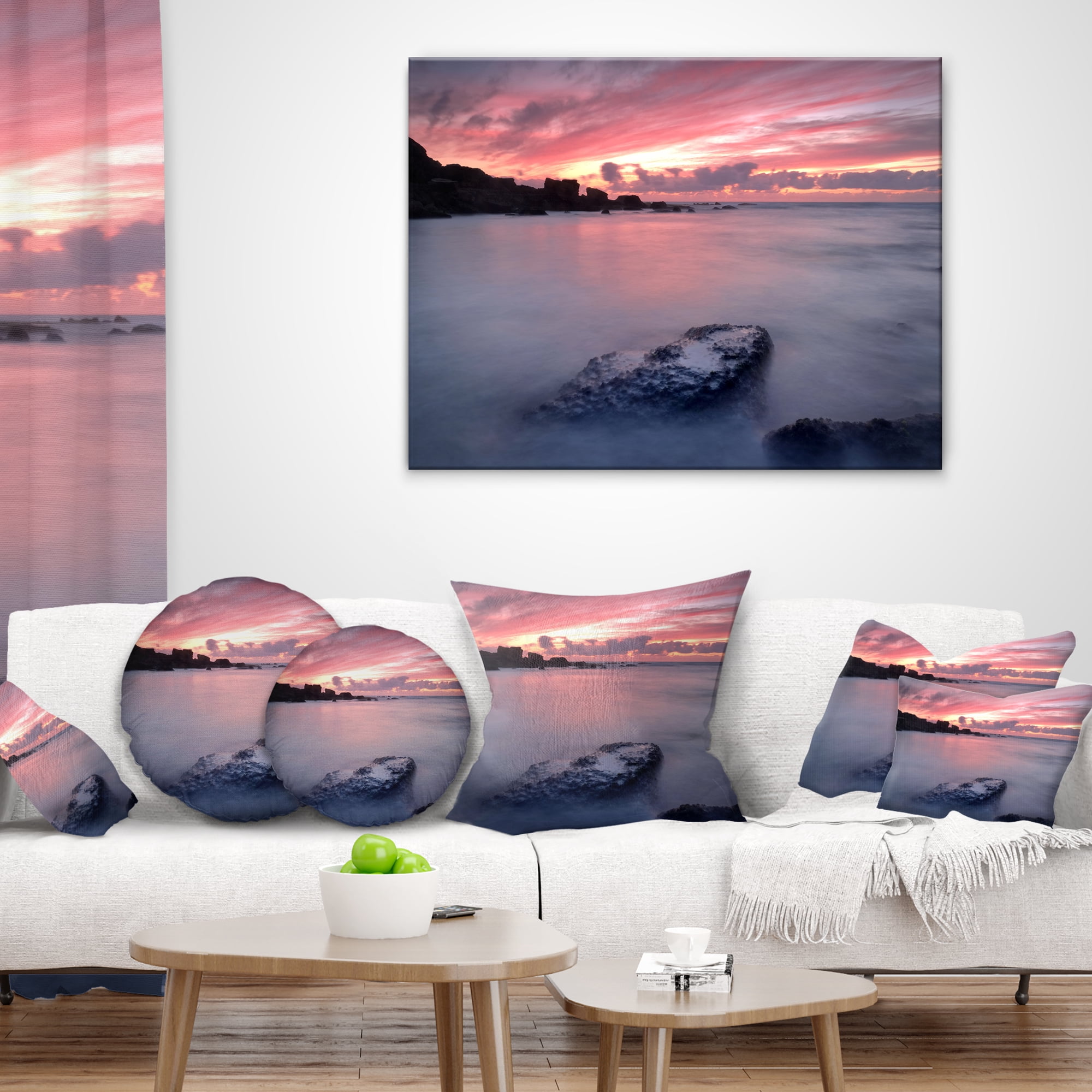 Designart Rocks Dark Samarra Seashore Sintra - Seashore Throw Pillow - 16x16