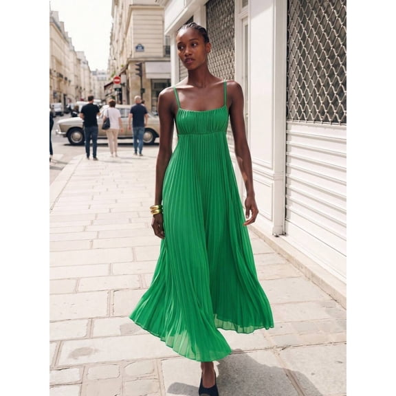 Green Solid Color Spaghetti Strap Pleated Maxi Dress For Women, Summer Vacation Bohemian Style