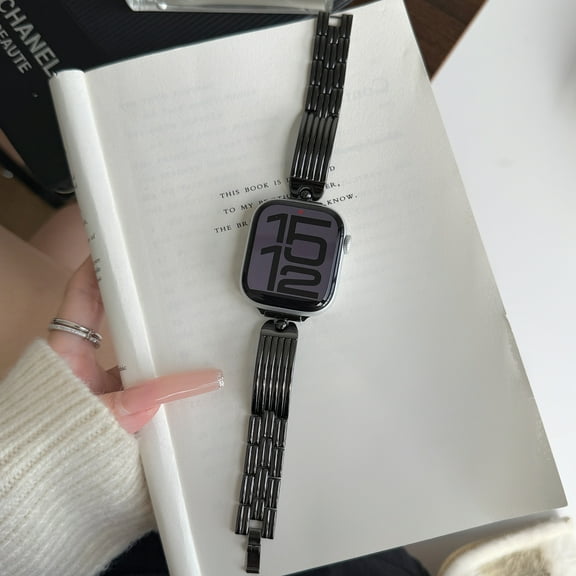 Metal Band Compatible for Apple Watch Band 42mm 41mm 40mm 38mm Men & Women, Classic Watch Bracelet Adjustable Replacement Strap for iWatch Series 10 9 8 7 6 5 4 SE 3 2 1, Black