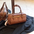 thumbnail image 2 of Bolso Con Asa Superior para Mujer Correa Ajustable Piel Sintética Mano Sólido, 2 of 9