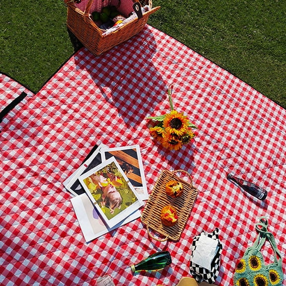 Oversized Picnic Blanket Waterproof Machines Washables Stain Resistants Odor Free Foldable Triples Layer Protection Suitable For Beaches Lawns Camping Picnics