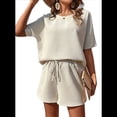 thumbnail image 1 of Conjunto de Pijama para Mujer, de Punto Gofre, de 2 Piezas, para Estar en Casa, con Bolsillos. Crema XXL, 1 of 9