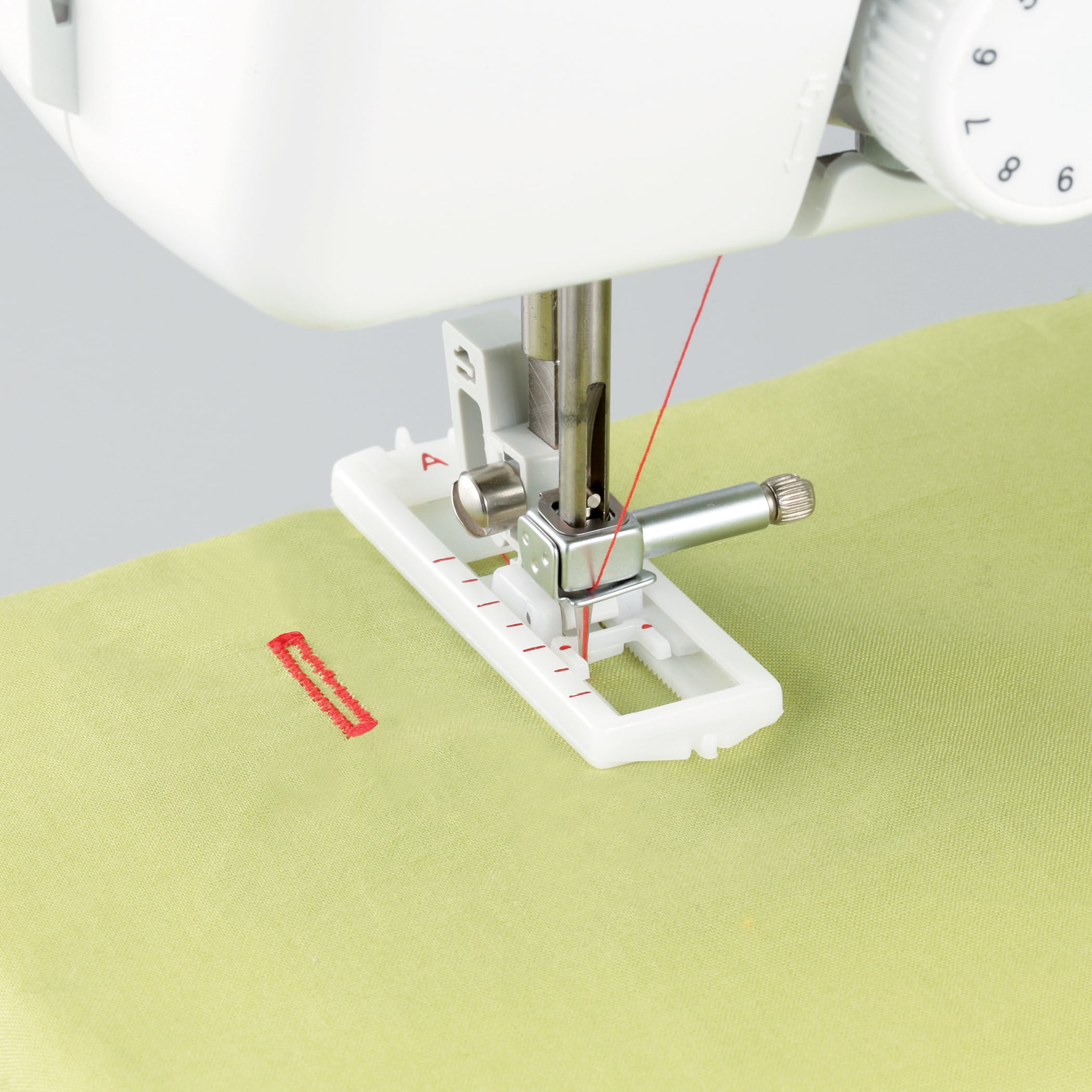 Brother SM1704 Lightweight, Full-Size Sewing Machine with 17 Stitches, and 4 Sewing Feet