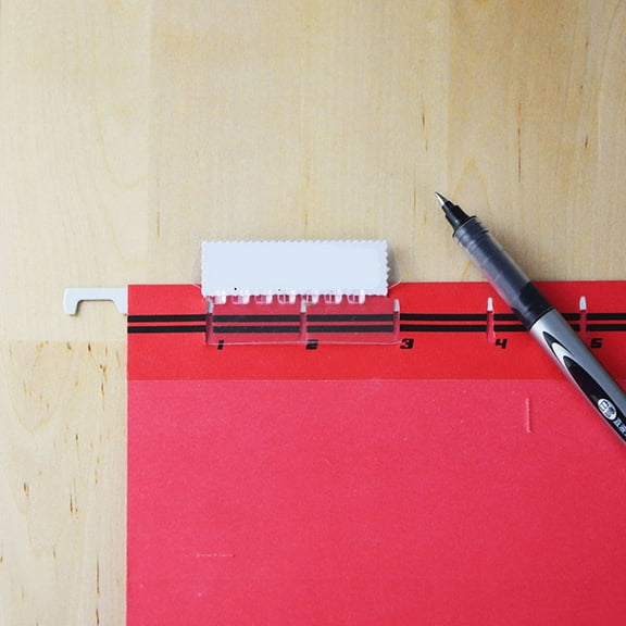 STOBOK 25Pack Writable Hanging Tags Plastic Folder Labels White for Student Teacher Filing Organization