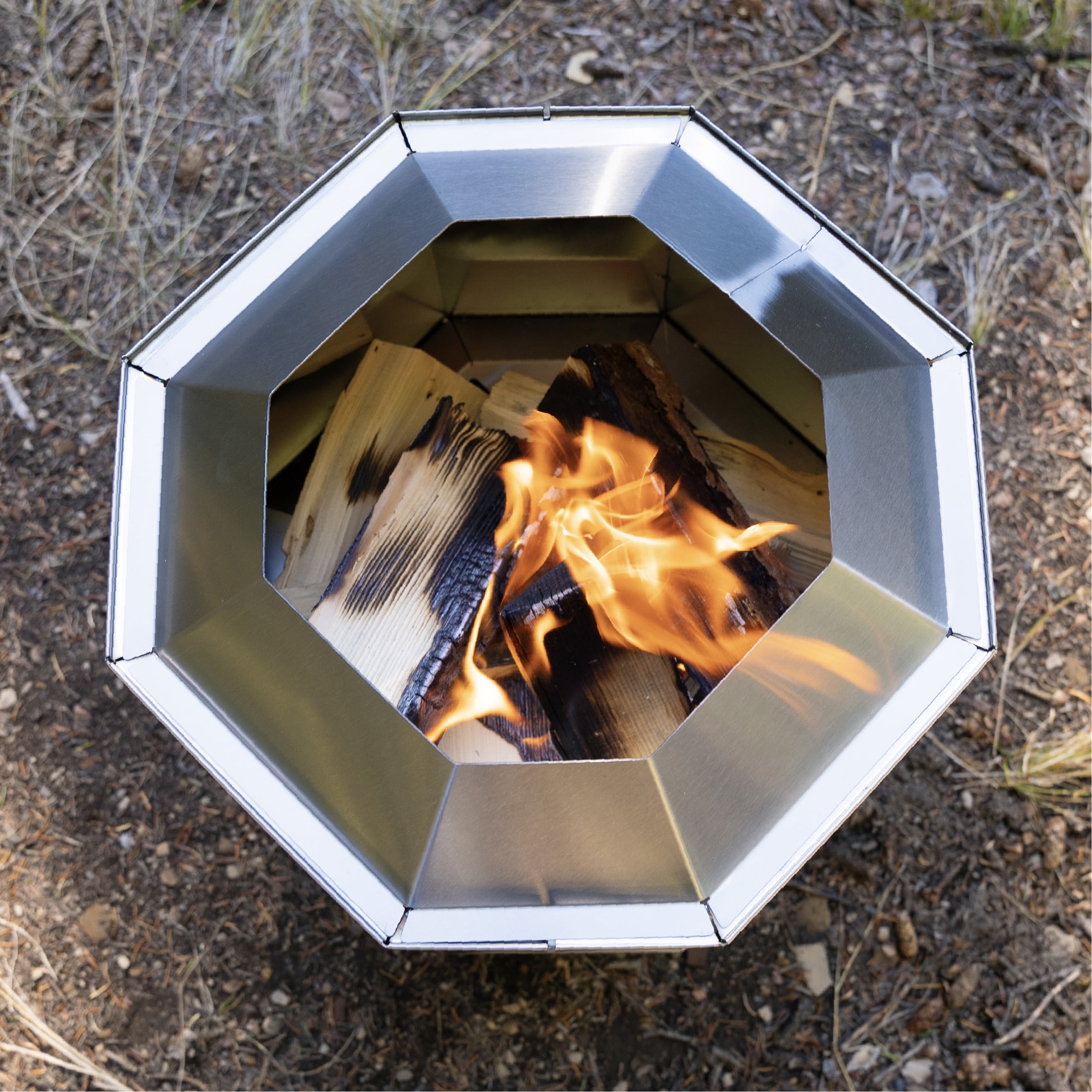 Blackstone Adventure Ready 15" Stainless Steel Smokeless Fire Pit (Model 5913) with Removable Base