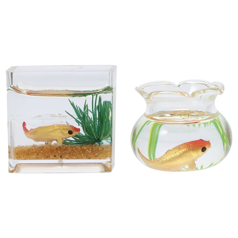 Kisangel 4pcs Miniature Fish Bowl Tiny Glass Fish Bowl Miniature Fish Tank  Dollhouse Desktop Ornaments (The Color of Fish is Random)