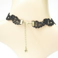 thumbnail image 3 of Collier Ras du Cou Gothique Noir en Dentelle Collier Ras du Cou Vampire de la Cour Royale avec Strass Rouges et Pendentif en Forme de Goutte Noire Bijoux de Costume d'Halloween pour Femmes (Noir), 3 of 3