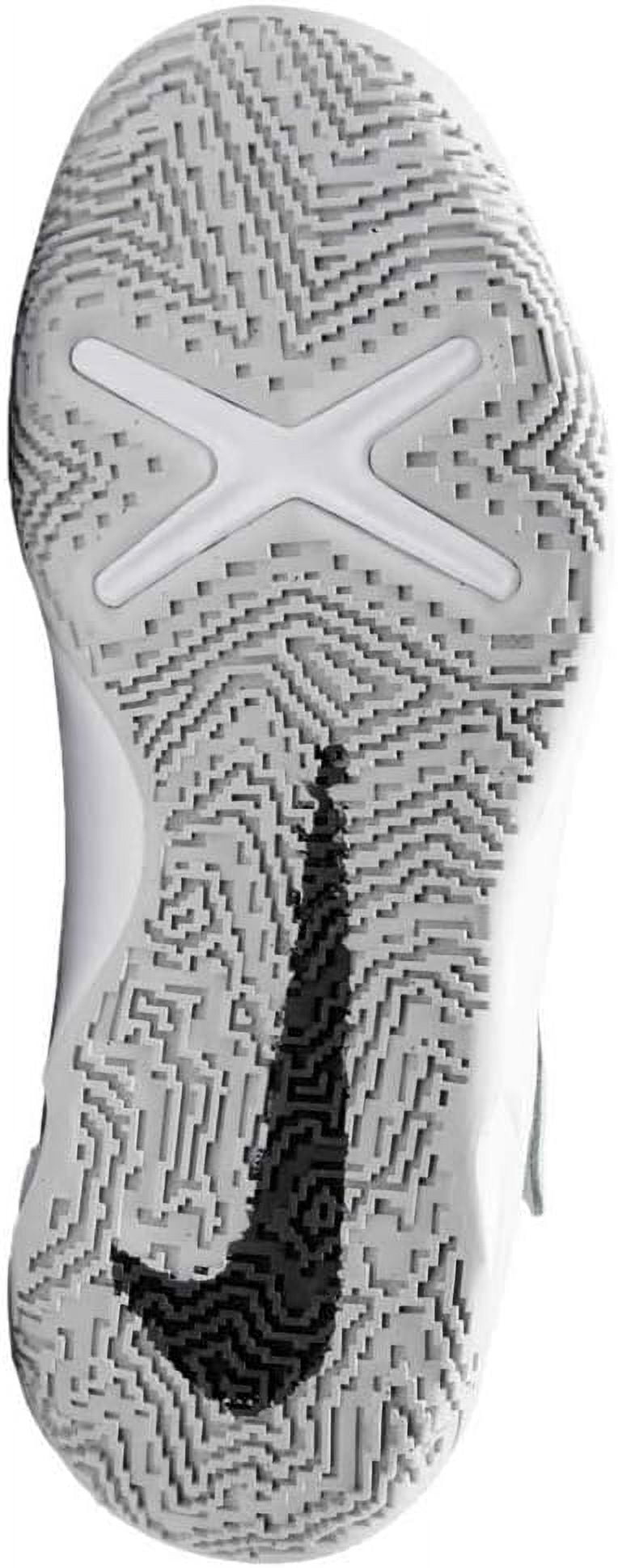 Nike Kids' Grade School Team Hustle D 10 Basketball Shoes (Black/White/Gold, 7, D)