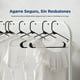 thumbnail image 3 of Ganchos de Plastico Premium SereneLife, Antideslizantes, Ahorradores de Espacio, Duraderos y Resistentes, para Camisas, Suéteres, Sudaderas, Abrigos, Pantalones y Vestidos, Negro, Pack 200, 3 of 7