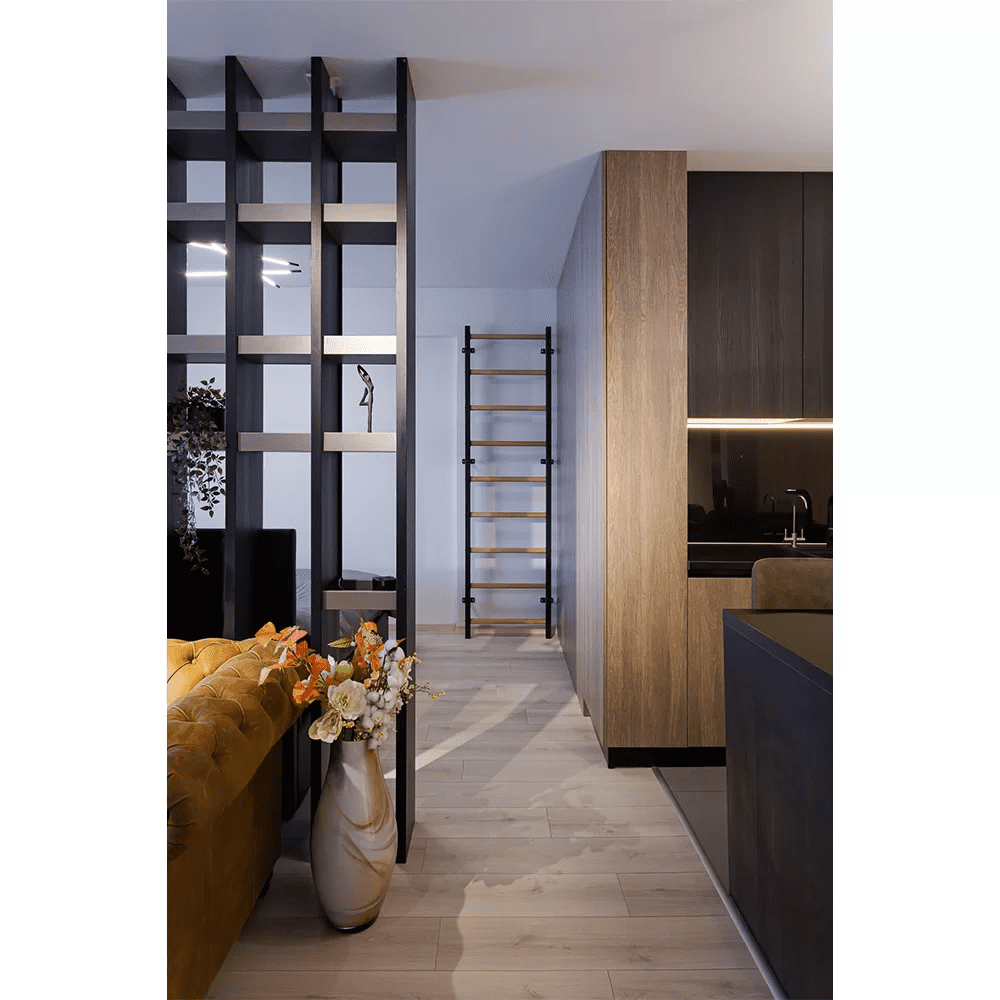 BenchK 700 Black Wall bars whit a steel frame and 9 solid beech rungs