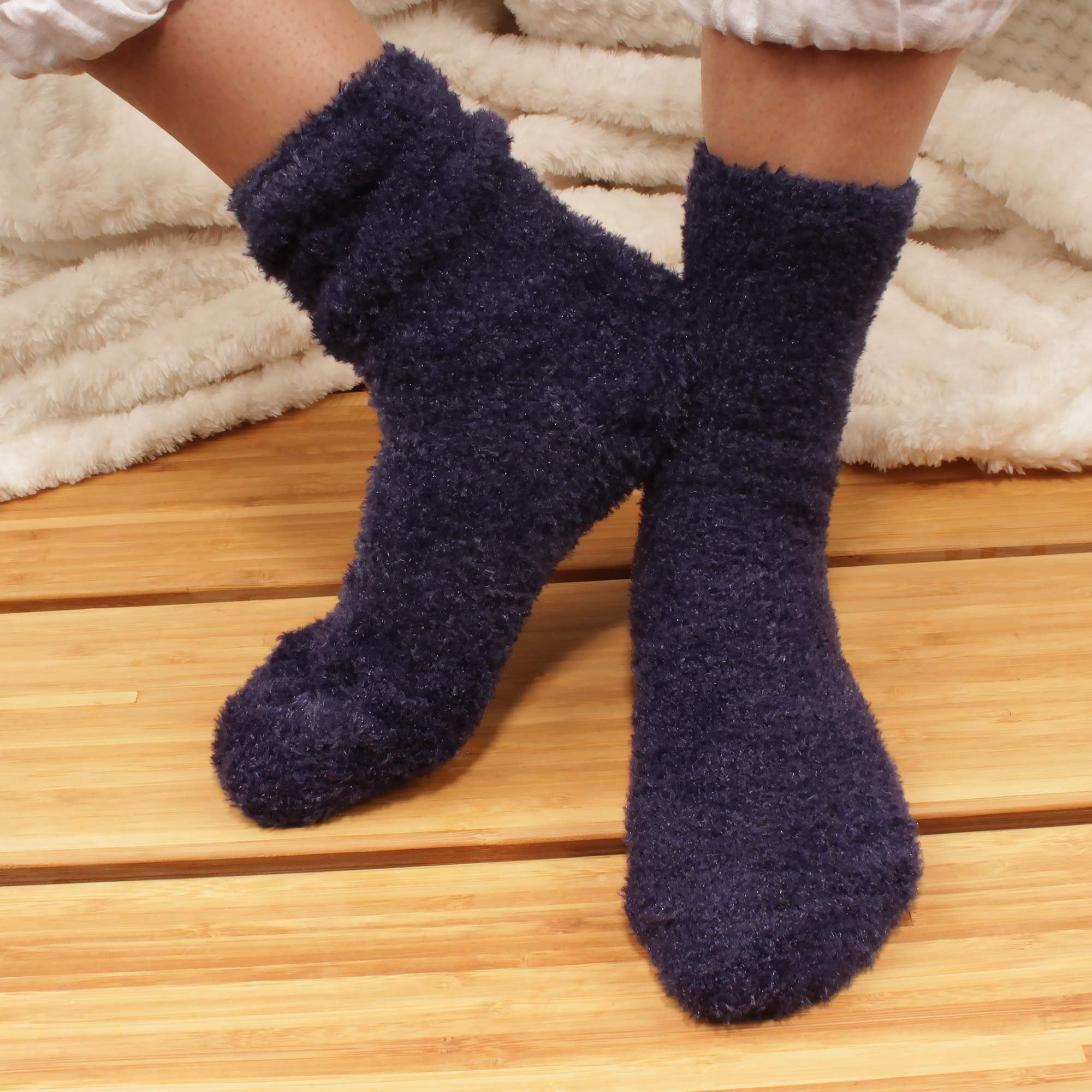 Women's Super Soft and Cozy Feather Light Fuzzy Socks - Cream White - XL -  4 Pair Value Pack