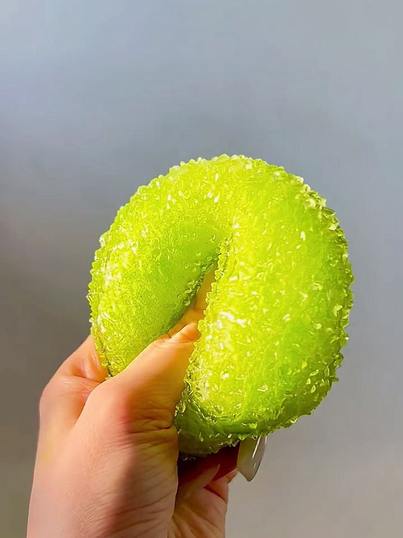 Slushy Bayberry Stress Ball Squishy Toy, Shapeable Non-rebound Fidget Toys, ASMR Sensory Slushy Squeeze Ball Anti Stress for Adults