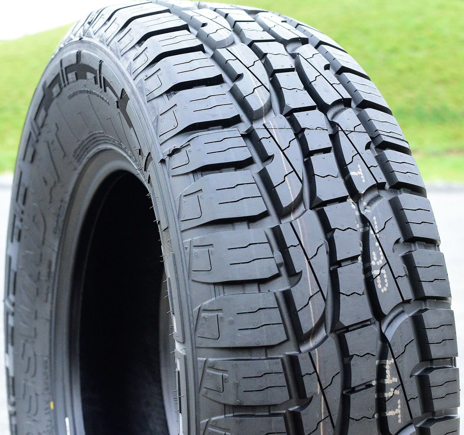 Atlas Crosswind A/T 265/70R17 115T AT All Terrain Tire