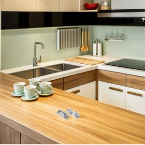 HONMEET 4Sets Hotte en métal Latch Facile Installation Hotte de cuisine Accessoires Porte panneau en verre