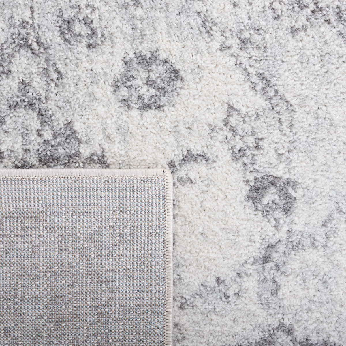 SAFAVIEH Tulum Chao Traditional Area Rug, 4' x 6', Ivory/Grey