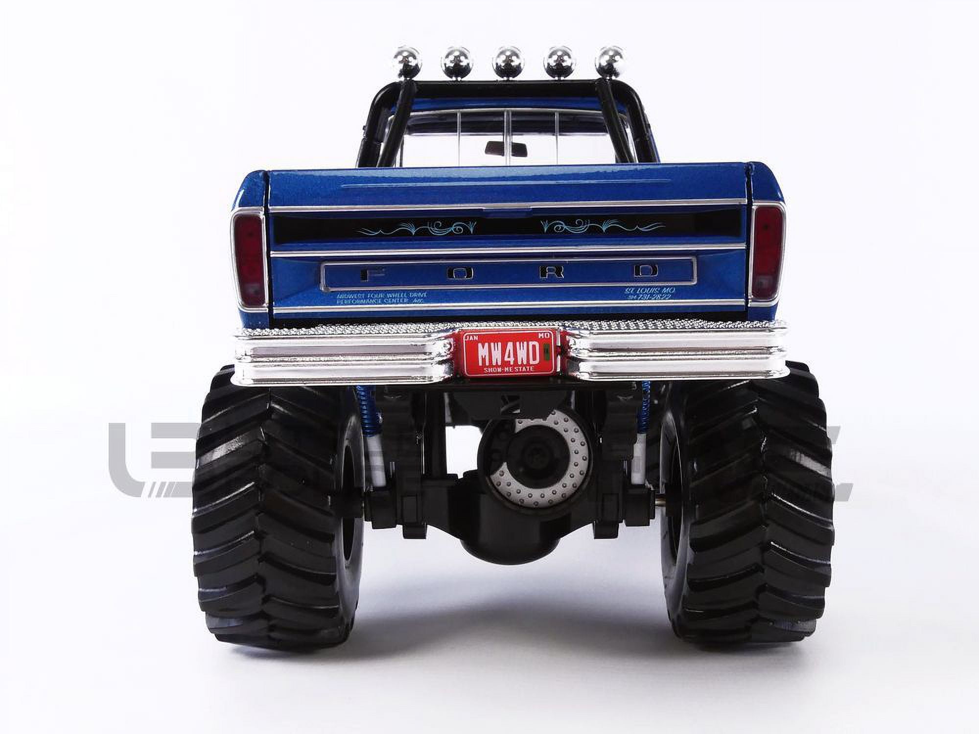 GREENLIGHT COLLECTIBLES 1/18 - FORD F 250 Monster Truck - Midwest 4 Wheel Drive 1974