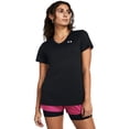 thumbnail image 1 of Camiseta Under Armour Tech para mujer, manga corta, cuello en V, negro/blanco, 1 of 3