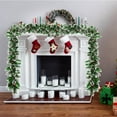 thumbnail image 3 of Costway Guirlande de Noël Pré-Éclairée 9 Pieds avec Embouts Floqués de Neige Baies Rouges 50 Lumières & Minuterie, 3 of 10