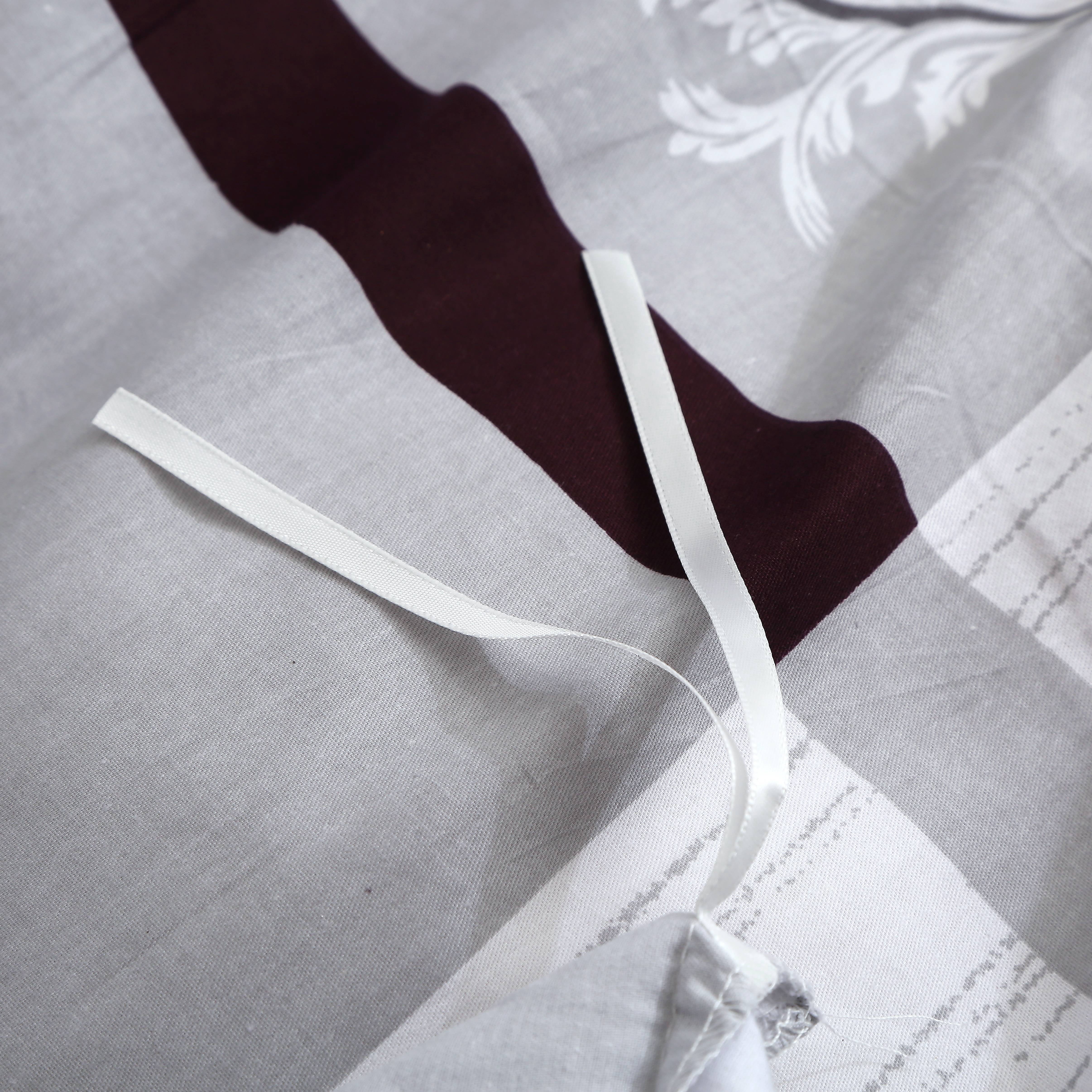 Swanson Beddings May 5-Piece 100% Cotton Bedding Set: Duvet Cover, Two Pillowcases and Two Pillow Shams (Burgundy, Queen)