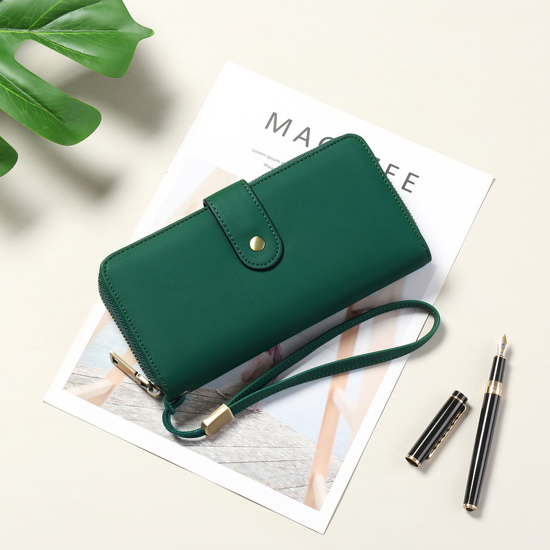 GAEKEAO Wallet for Women Clutch RFID Blocking Leather Wristlet Purse Large Capacity Credit Card Holder with Grip Hand Strap