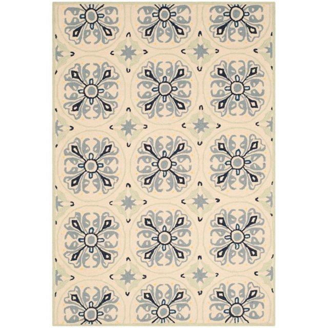 Safavieh Four Seasons 4' X 6' Hand Hooked Rug in Ivory and Blue