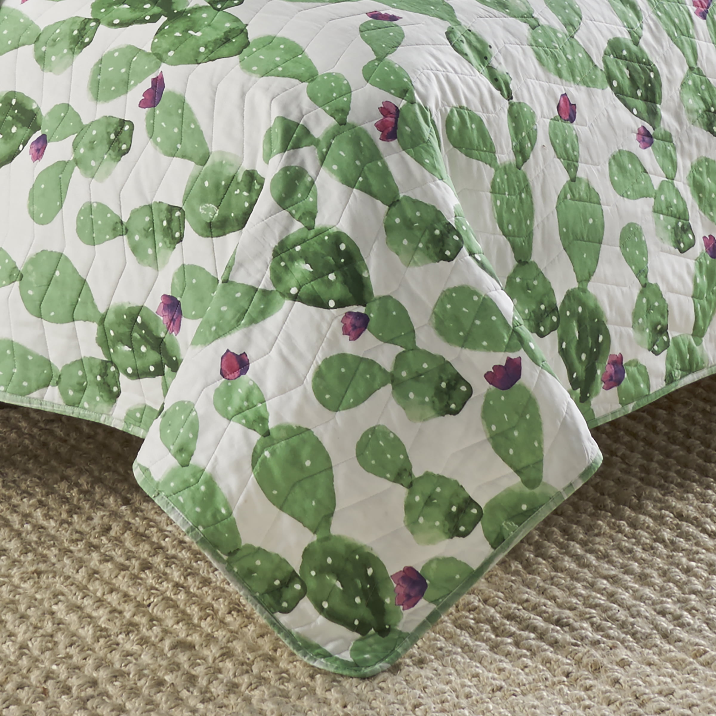 Vue Otto Reversible, Cactus Print, 3 Piece Quilt Set - Full/Queen - Green