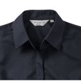 thumbnail image 4 of Russell Collection- Camisa entallada de manga tres cuartos de popelín y fácil cuidado de poliéster y algodón para mujer (Marino French), 4 of 6
