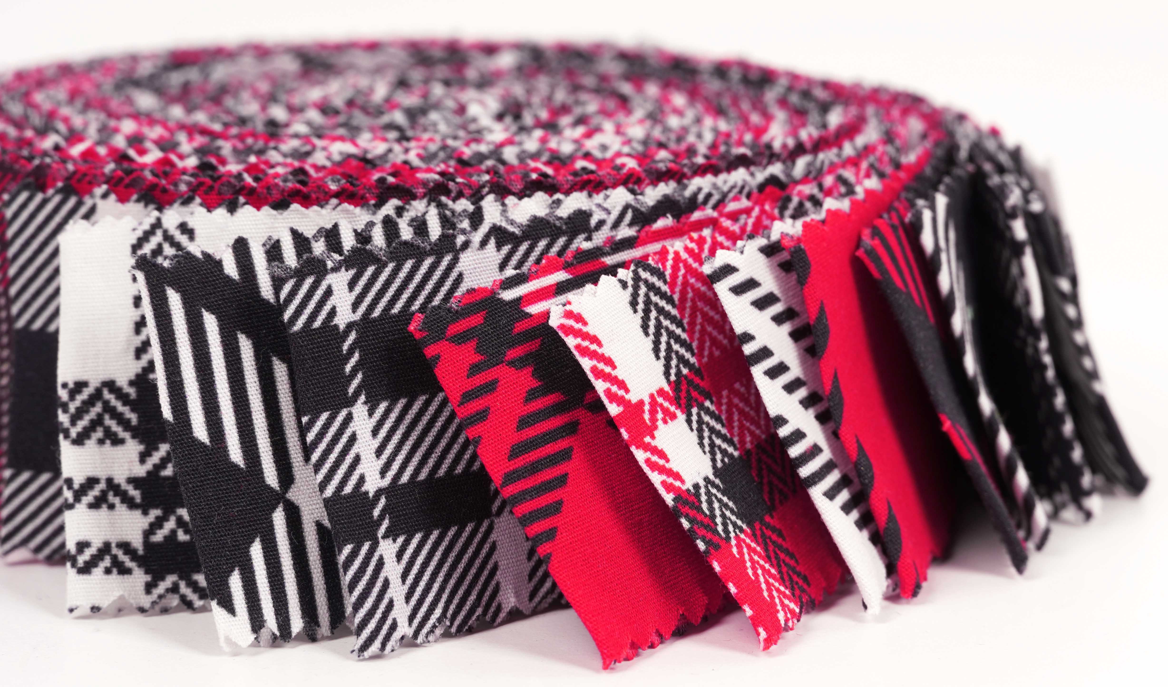 Soimoi 40Pcs Check & Tartan Print Precut Fabrics Strips Roll Up 1.5x42inches Cotton Jelly Rolls For Quilting - Magenta & Black