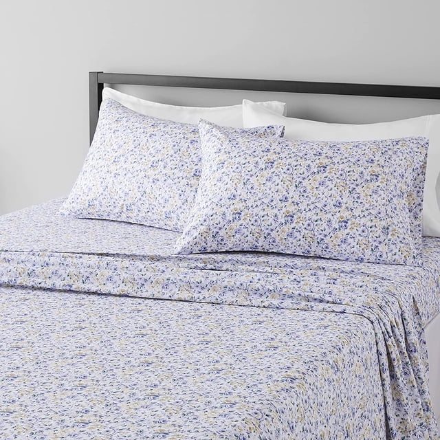 Lightweight Super Soft, Wrinkle-Free, Easy Care Microfiber 4-Piece Bed Sheet Set with 14-Inch Deep Pockets, Full, Bright White, Solid