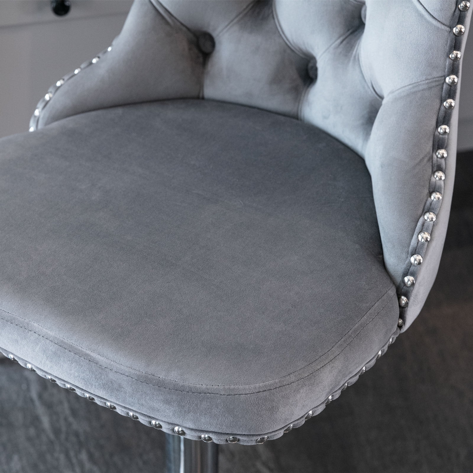 Swivel Bar Chairs Height Adjustable Upholstered Velvet Bar Stools Chrome base with Tufted Back for Home Pub and Kitchen Island Dining Room(Gray,Set of 6)