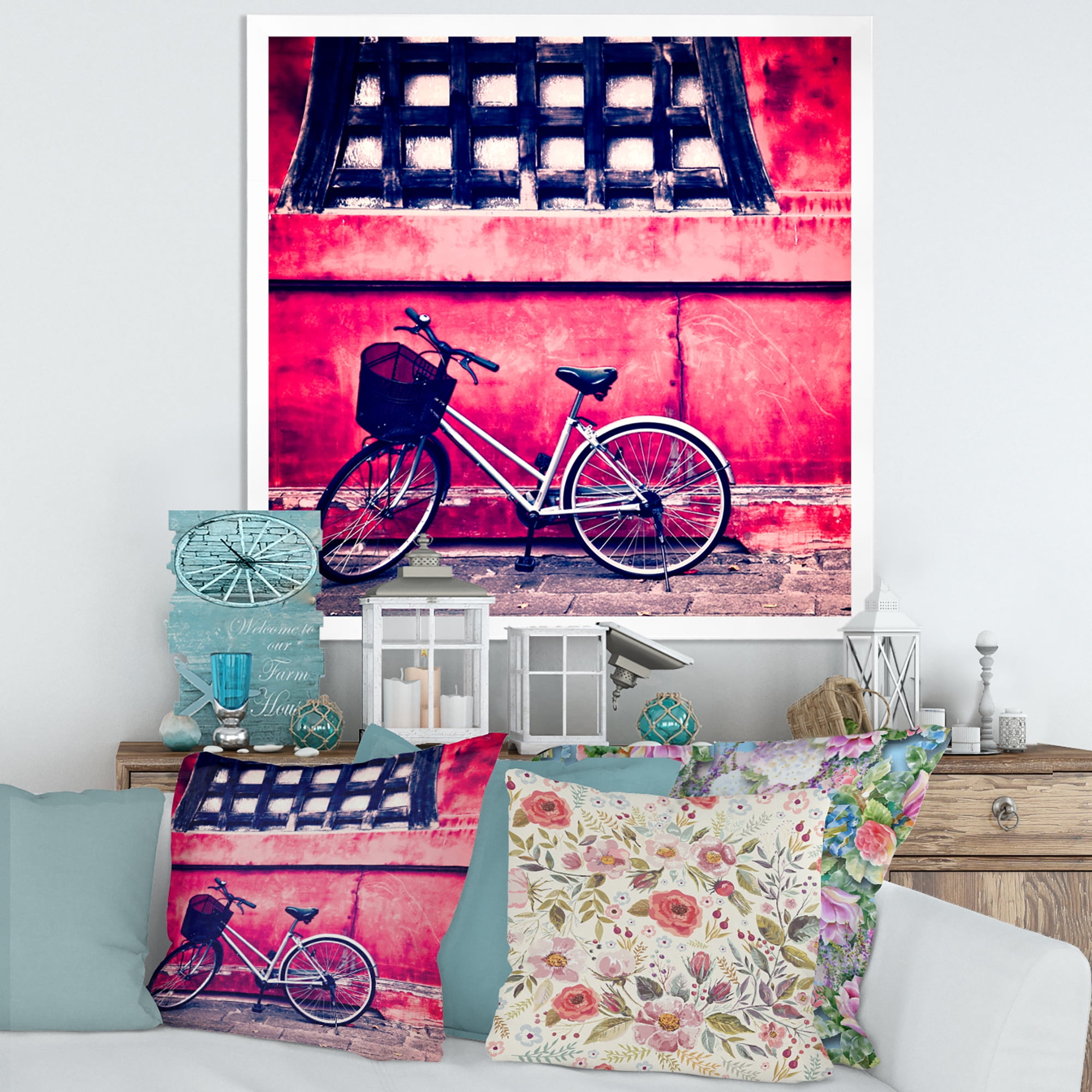 Designart 'Bicycle By Oriental Zozoji Temple Tokyo' Vintage Framed Art Print