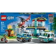 thumbnail image 2 of Set LEGO City Central de Vehículos de Emergencia 60371, 2 of 4