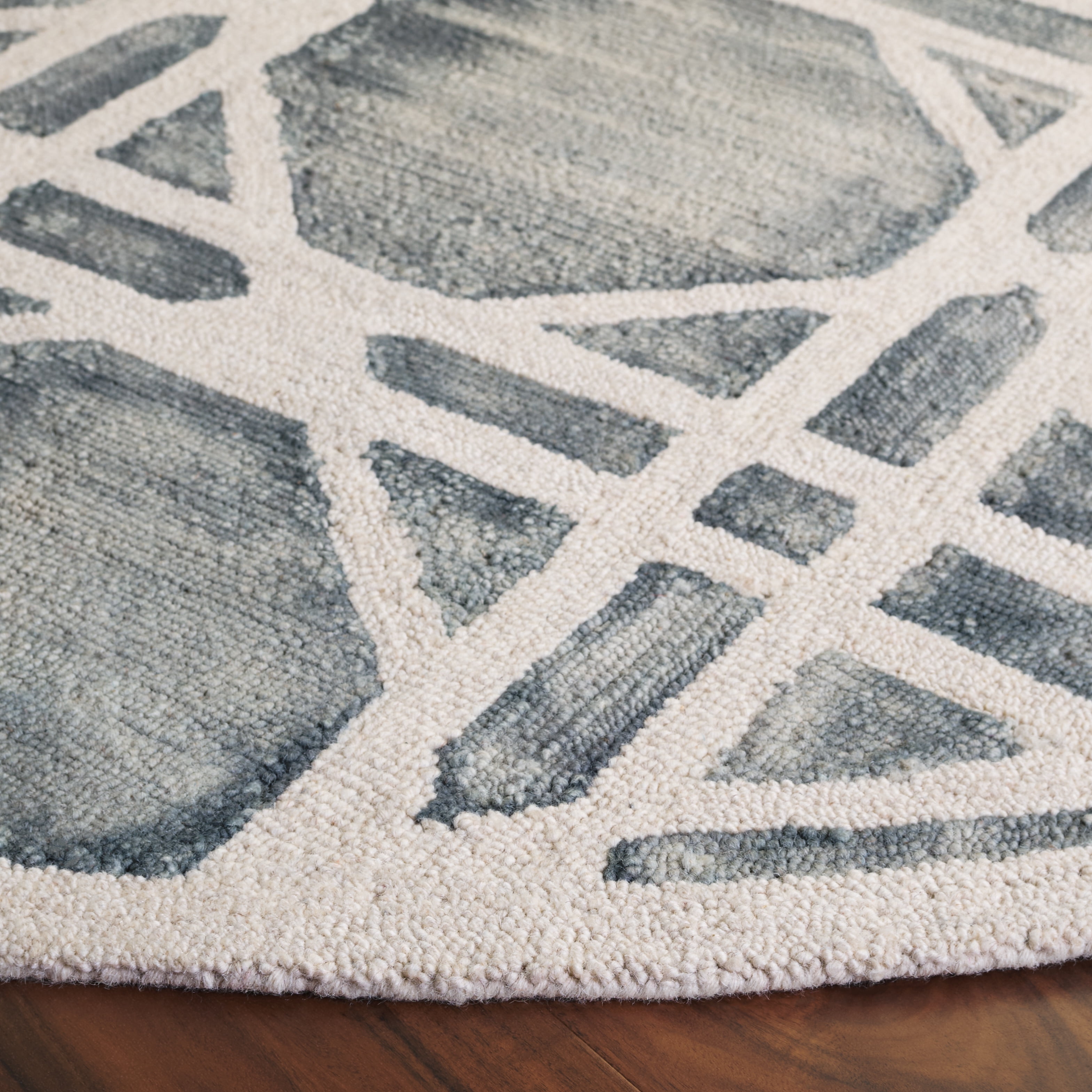 Safavieh Dip Dye Kuzman Geometric Wool Area Rug, Ivory/Gray, 7' x 7' Round
