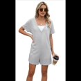 thumbnail image 1 of Mono de Verano para Mujer, de Corta, Holgado, Informal, con Cuello en V, Elegante y Cómodo, con Bolsillos, Gris , Talla L, 1 of 8