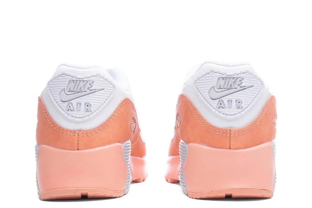 Nike Air Max 90 LTR SE Little Kids' Sneaker photo 4