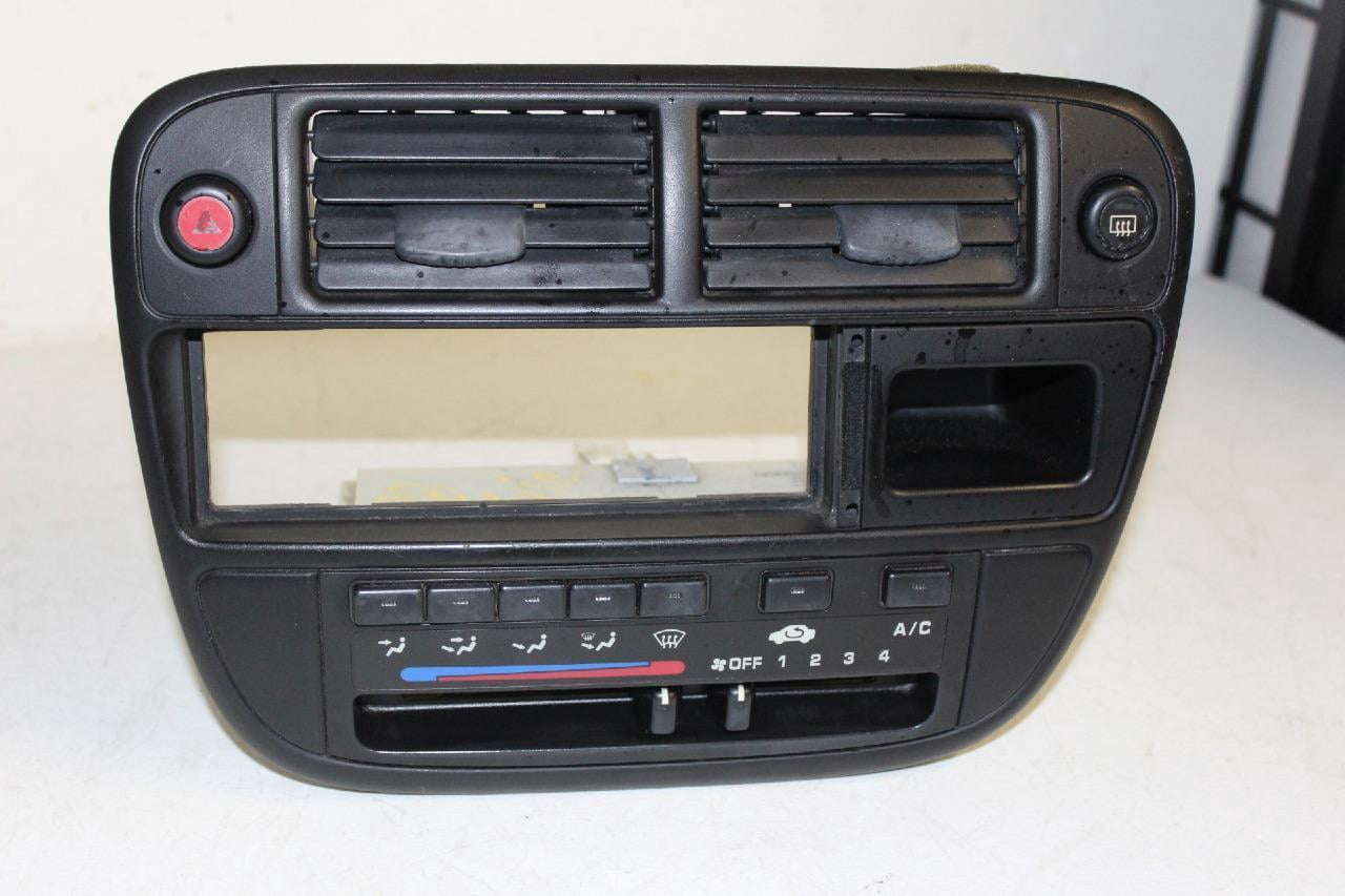 1996-1998 HONDA CIVIC CENTER CLIMATE CONTROL & HAZARD BUTTON