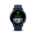 thumbnail image 3 of Montre intelligente GPS et tracker d'activité Garmin vívoactive® 5 - Bleu marine, 3 of 6