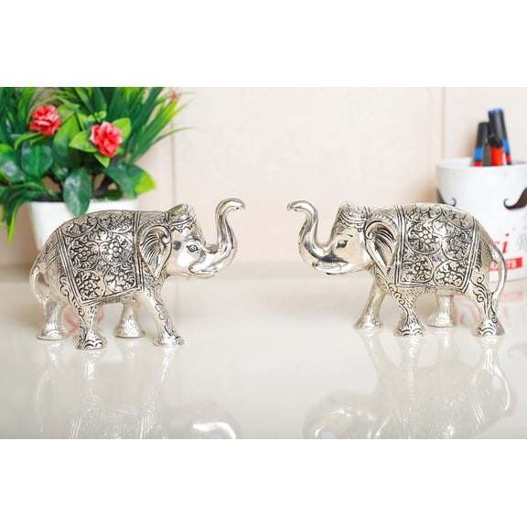 Elephant Metal Statue Small Size Silver Polish 2 pcs Set for Showpiece Enhance Your Home,Office Showpiece Figurines