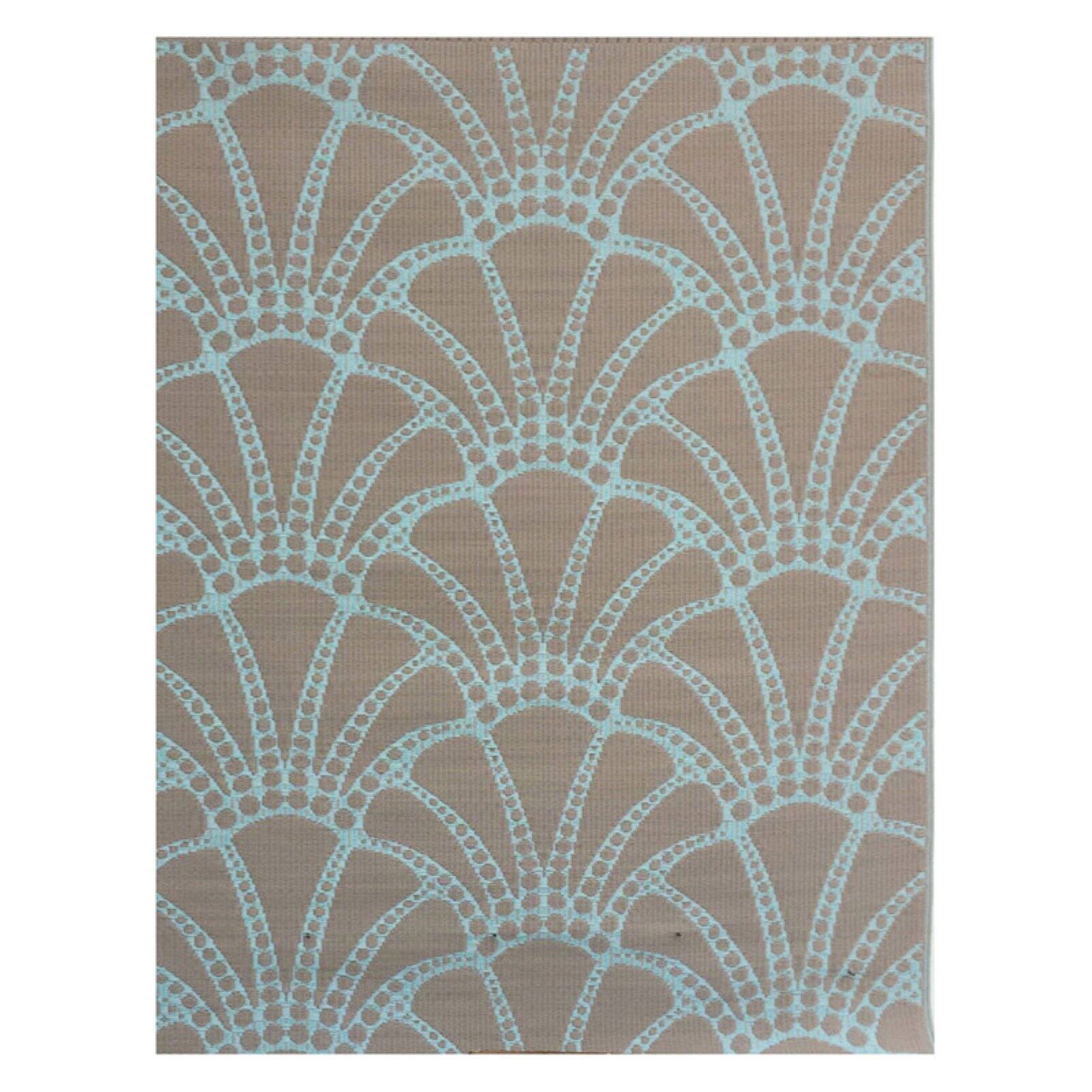 Mad Mats Scallop Indoor/Outdoor Area Rug