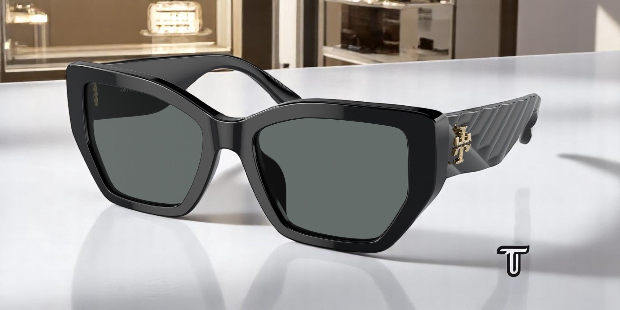 Tory Burch Adult Women display picture 3