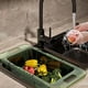 thumbnail image 3 of Wosthever Cesta de plástico multifuncional con cesta de filtro de lavabo de verduras telescópica flexible Cocina y Comedor blanco hialino, 3 of 6